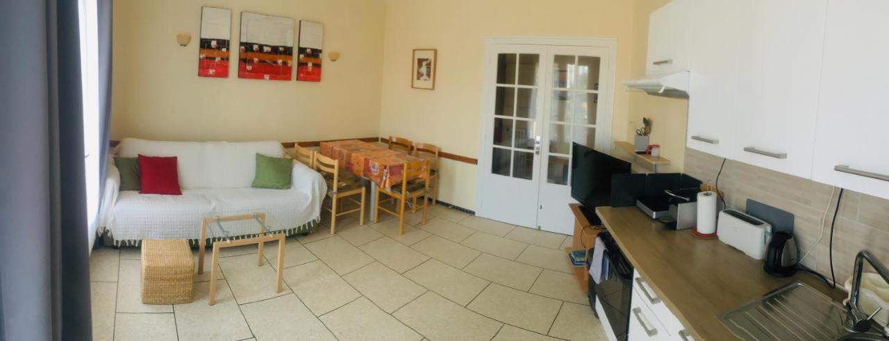 Des Vacances De Reve Apartment Frejus Bagian luar foto